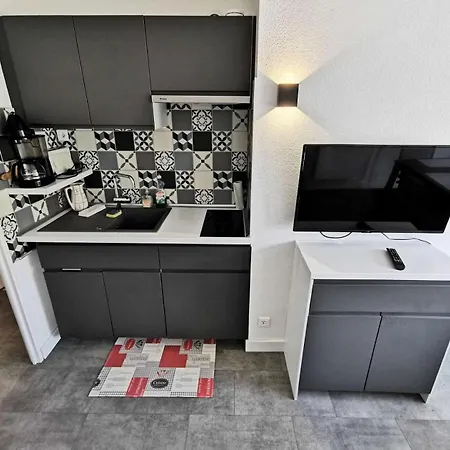 Apartment Les Terrasses Du Port - 2 Pieces 4 Couchages Port Mae-7394